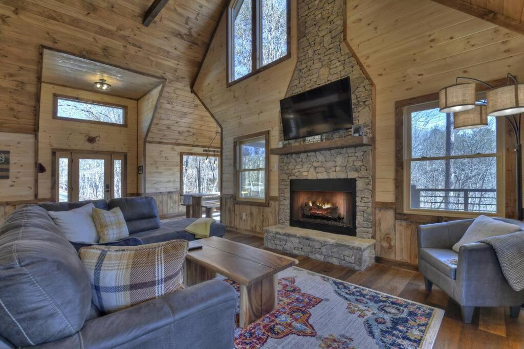 Rosewood Retreat - Hot Tub Fire Pit Pool Table Villa Blue Ridge Exterior foto
