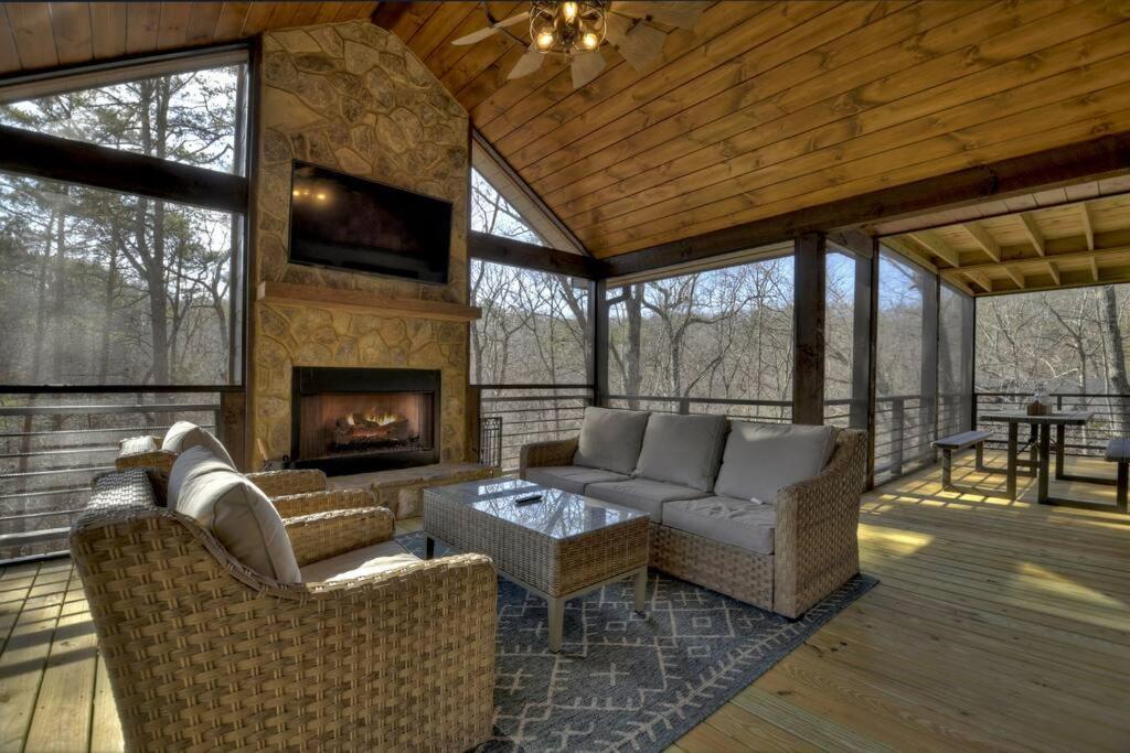 Rosewood Retreat - Hot Tub Fire Pit Pool Table Villa Blue Ridge Exterior foto