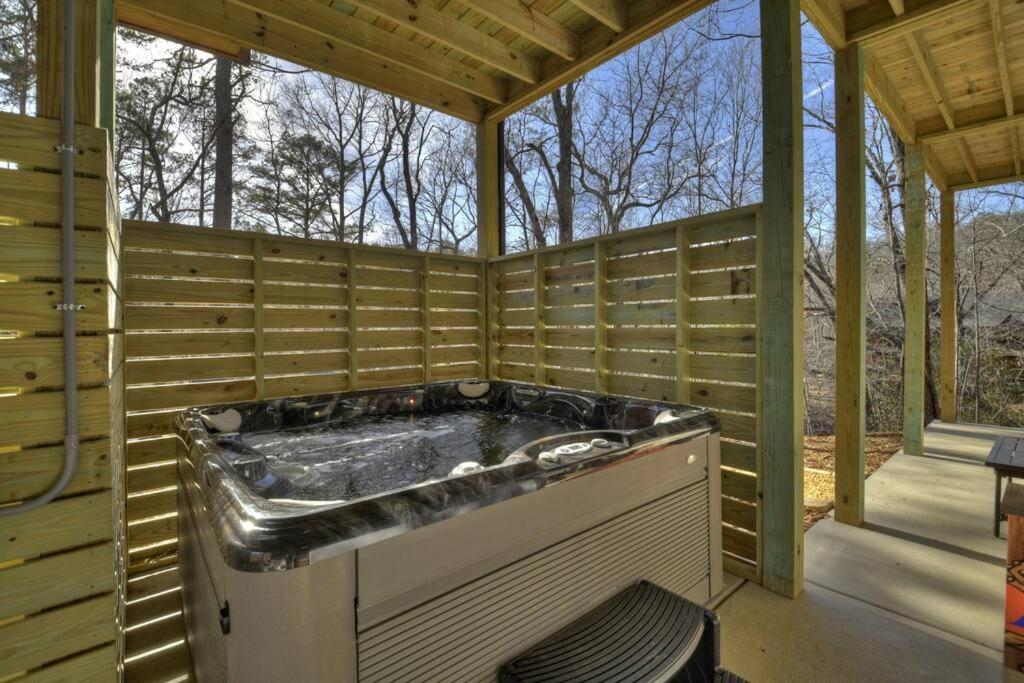 Rosewood Retreat - Hot Tub Fire Pit Pool Table Villa Blue Ridge Exterior foto