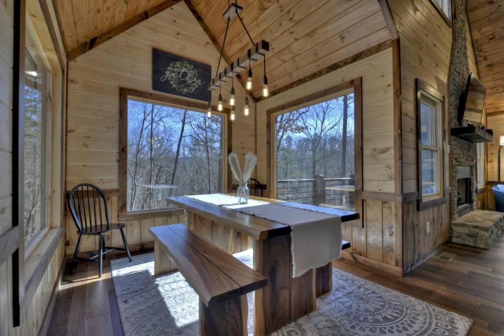Rosewood Retreat - Hot Tub Fire Pit Pool Table Villa Blue Ridge Exterior foto